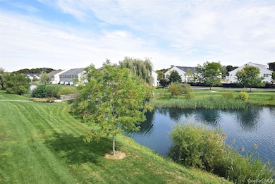 66 Weatherby Ln, Central Islip, NY 11722 - photo 6