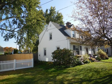 12 Sheldon Ave, Easthampton, MA 01027 - photo 4