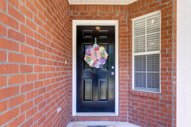 4-04_Entrance_00