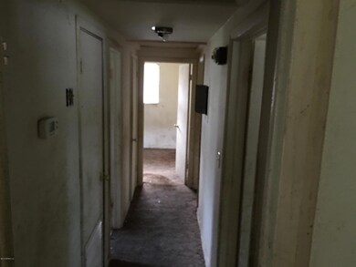 6832 Tango Ln N, Jacksonville, FL 32210 - photo 4