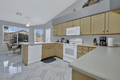 Spacious, practical kitchen!