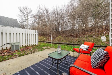 5962 Hickory Brook 028
