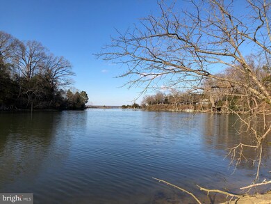 23705 Kingston Creek R Rd, California, MD 20619 - photo 4