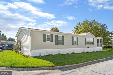 7500 Schooner Ln, Middle River, MD 21220 - photo 3