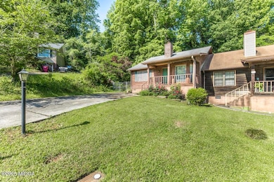 410 Steeplechase Rd 2
