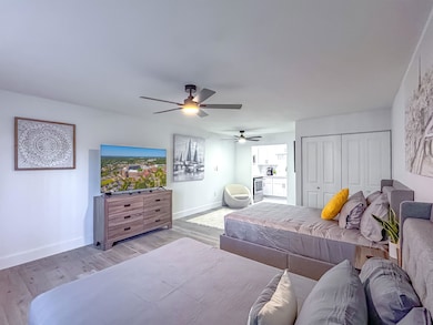 405 Dunwoody St unit 1, Tallahassee, FL 32304 - photo 6