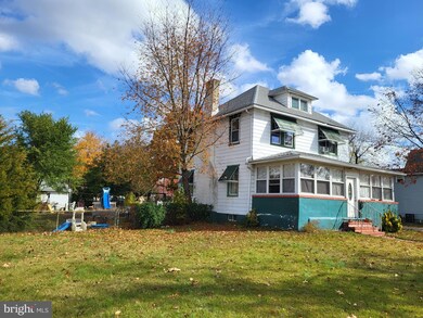 543 S Fairview St, Riverside, NJ 08075 - photo 3