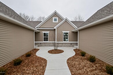 2477 Highridge Hills Ln SE unit 57, Grand Rapids, MI 49546 - photo 3