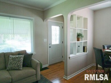 2404 N Myrtle St, Davenport, IA 52804 - photo 6