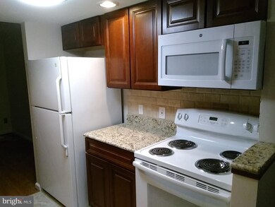 8742 Tamar Dr, Columbia, MD 21045 - photo 7