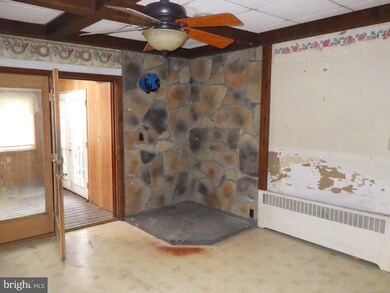 8 E Railroad St, Mc Clure, PA 17841 - photo 7