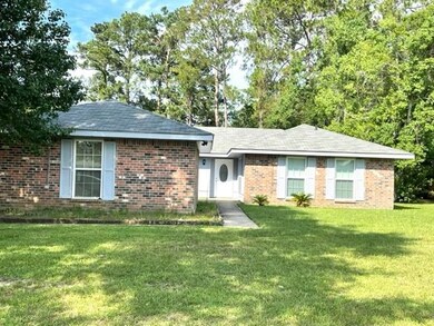 3/4 of home is brick exterior.