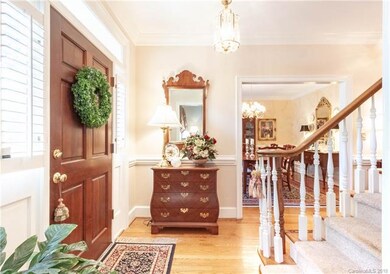Front entry Hall