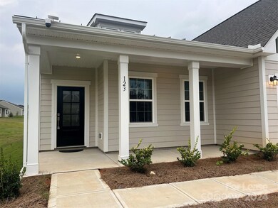 123 Carolina Cherry Ct, Statesville, NC 28625 - photo 2