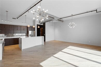 11441 Allerton Park Dr unit 411, Las Vegas, NV 89135 - photo 7