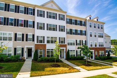 16886 Porters Inn Dr, Dumfries, VA 22026 - photo 2