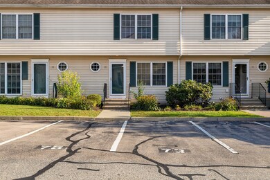 73 Briar Ln unit 73, Norwich, CT 06360 - photo 2