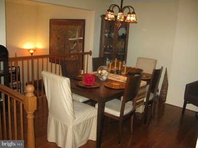 2355 Horseferry Ct, Reston, VA 20191 - photo 7