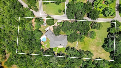 688 Lazy Acres Cir, Pottsboro, TX 75076 - photo 3