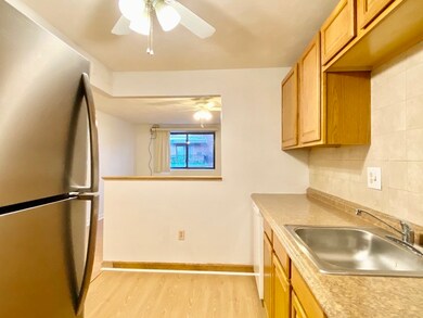 200 Governors Dr unit 27, Winthrop, MA 02152 - photo 6
