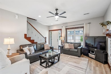 2747 NW 154th Ct, Clive, IA 50325 - photo 2