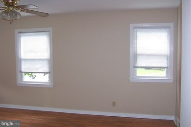 122 E Magnolia Ave, Hagerstown, MD 21742 - photo 7