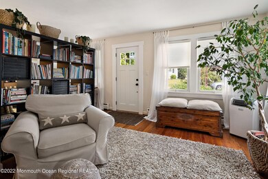 53 Manning St, Red Bank, NJ 07701 - photo 3