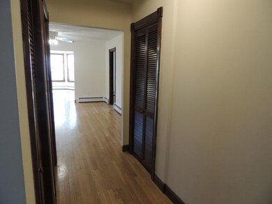 90 Willow St unit 2, Clinton, MA 01510 - photo 6