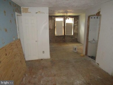 2648 Lauretta Ave, Baltimore, MD 21223 - photo 3