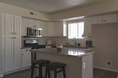 Kitchen 1