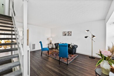 2-web-or-mls-925-noddymill-ln-e