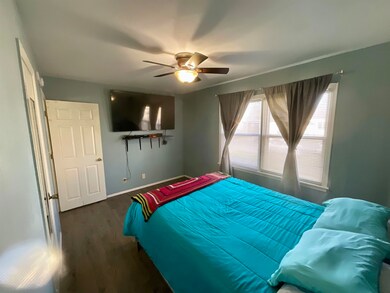 413 W Vine Ave, Enid, OK 73701 - photo 7