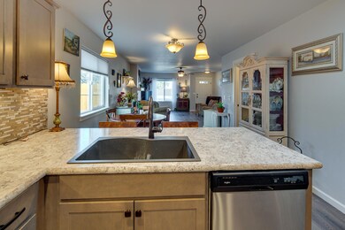 2996HemlockLn-090