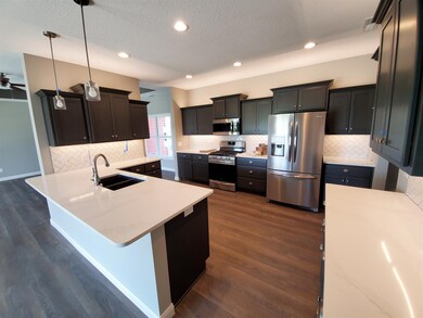 17033 Hamptons Pkwy, New Haven, IN 46774 - photo 2