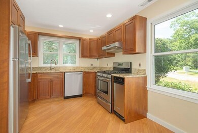 1 Peach Ct, Rockland, MA 02370 - photo 4
