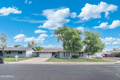 17 S Cholla St, Gilbert, AZ 85233 - photo 2