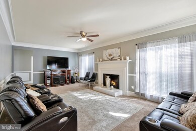 8577 Yoder St, Manassas, VA 20110 - photo 4