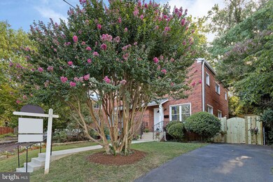 107 E Taylor Run Pkwy, Alexandria, VA 22314 - photo 3