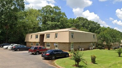 496 Perdue Place, Greenville, AL 36037 - photo 4