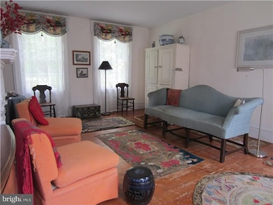 539 Pretty Brook Rd, Princeton, NJ 08540 - photo 3