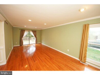 21 Twin Rivers Dr, East Windsor, NJ 08520 - photo 4