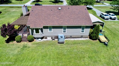 2341 Woodridge Dr, Winterville, NC 28590 - photo 4