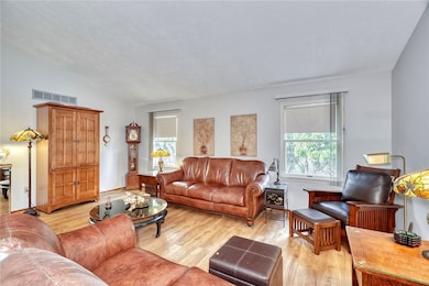 1076 Bright Stream Way, Webster, NY 14580 - photo 7