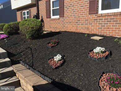 9402 Seven Courts Dr, Nottingham, MD 21236 - photo 2