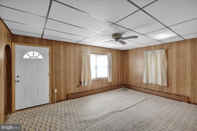 1355 Butter Ln, Reading, PA 19606 - photo 7