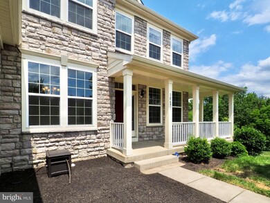 18691 Pier Trail Dr, Triangle, VA 22172 - photo 3