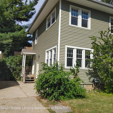 301 Moores River Dr, Lansing, MI 48910 - photo 3