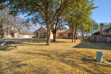 3213 Crossbridge Cir, Granbury, TX 76049 - photo 4