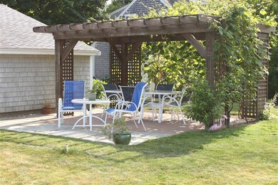 40 Field St, Falmouth, MA 02540 - photo 3