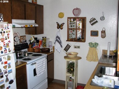 1619 23rd Ave, Forest Grove, OR 97116 - photo 7